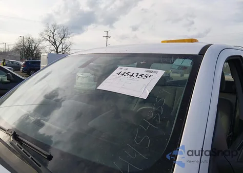 2015 Chevrolet Silverado 1500 Wt from USA, damaged, VIN 1GCRCPEH9FZ324560